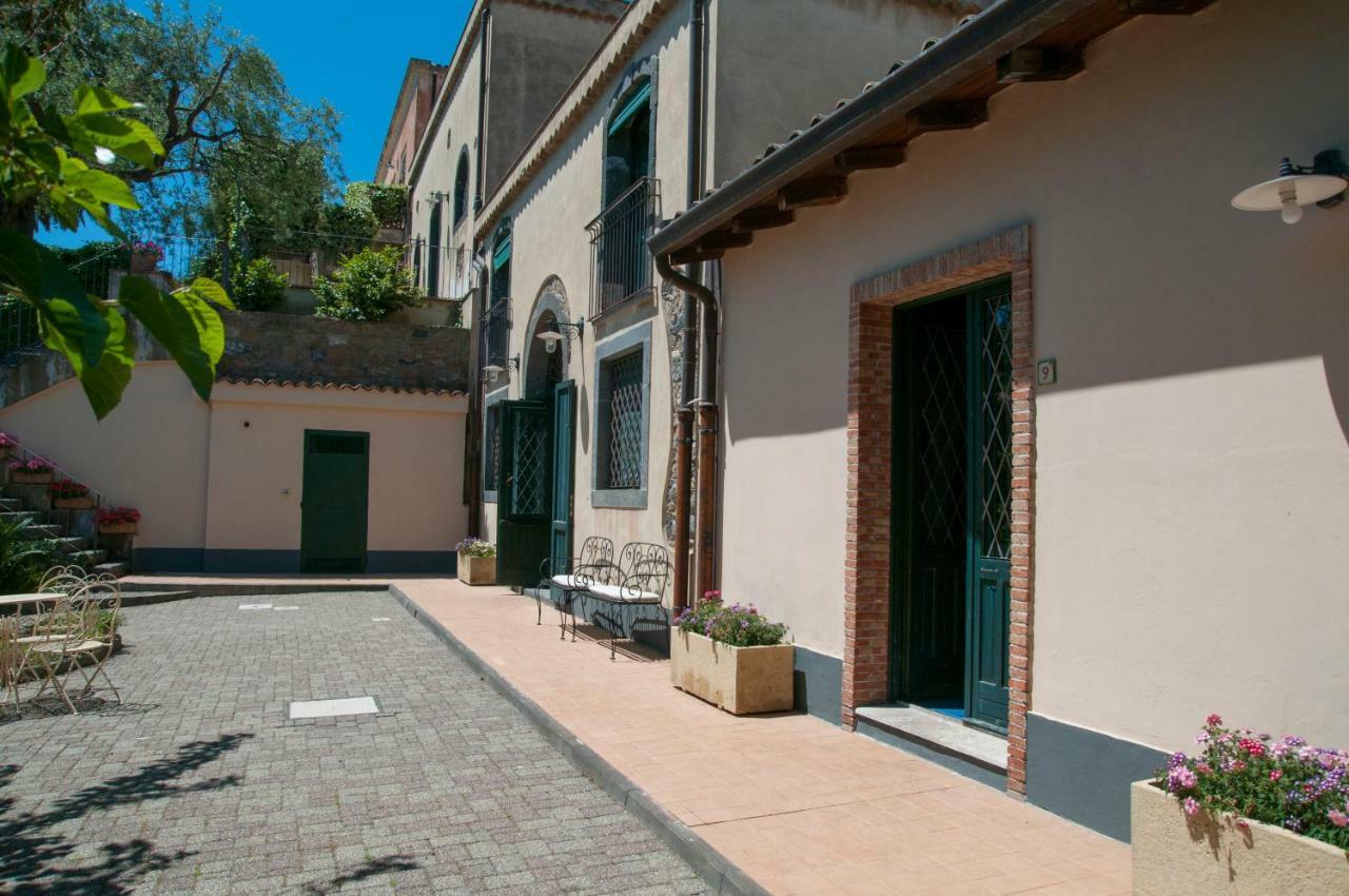 Antico Borgo Etneo Country Hotel Calatabiano Εξωτερικό φωτογραφία